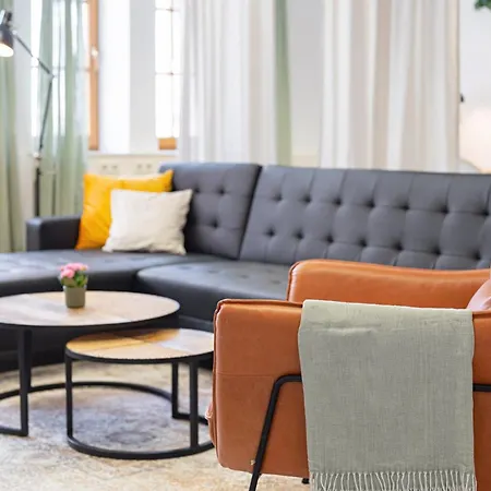 Pressehaus Obermarkt One *